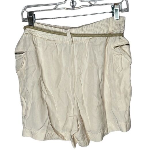 Zara Cord Belt Cream High Waisted Shorts. Size Medium. - Picture 5 of 10
